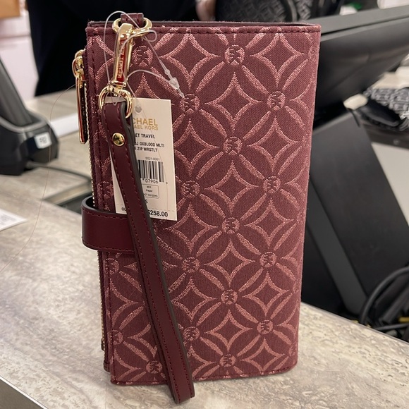 Michael Kors Jet Set Travel Large Double-Zip Wristlet-Wallet-PhoneHolder Oxblood - Picture 12 of 16
